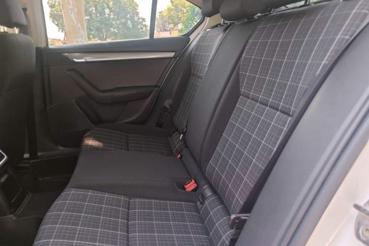 Used Skoda Octavia 2019 1.5L Automatic Comfort Edition Left Rear Seat
