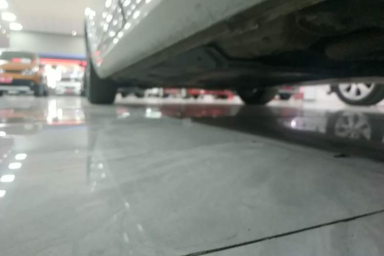 Used Skoda Octavia 2019 1.5L Automatic Comfort Edition Left Side Sill