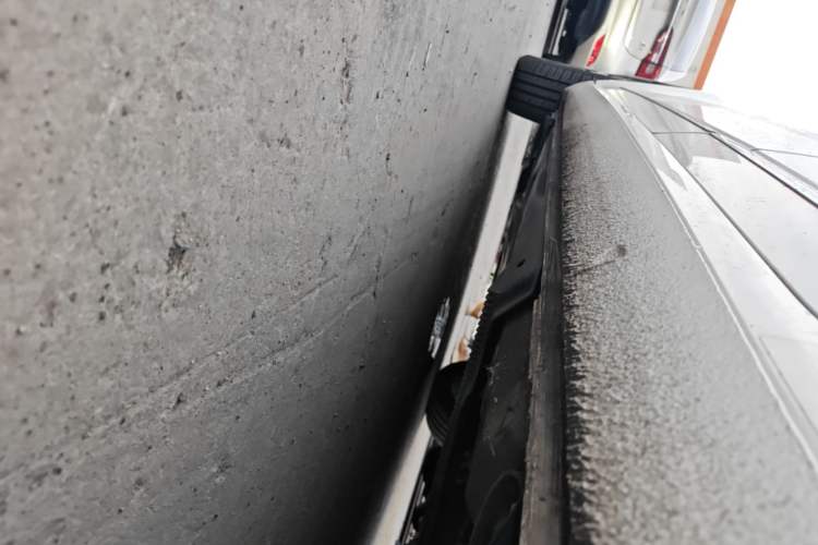 Used Skoda Octavia 2019 TSI280 DSG SmartDrive Luxury Edition China VI Left Side Sill