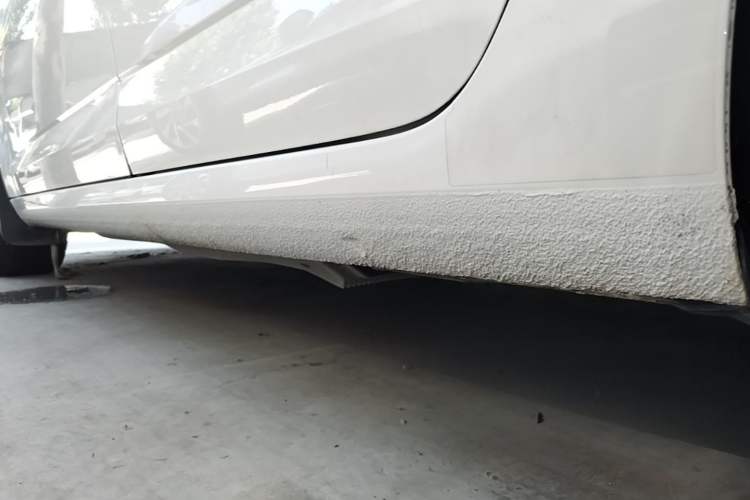 Used Skoda Octavia 2019 1.5L Automatic SmartDrive Comfort Edition China VI Standard Left Side Sill