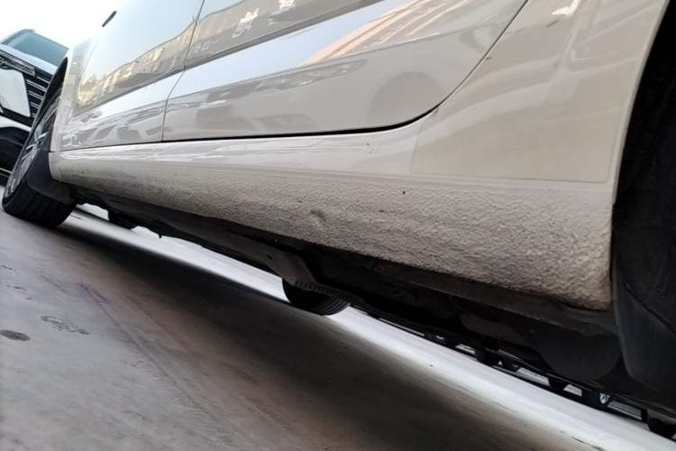 Used Skoda Octavia 2019 1.5L Automatic SmartDrive Comfort Edition China VI Standard Left Side Sill