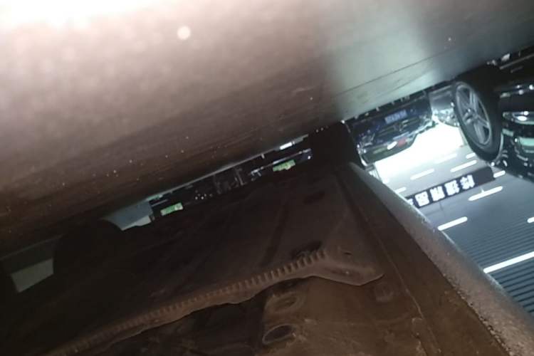 Used Skoda Octavia 2019 TSI230 DSG SmartDrive Luxury Edition China VI Left Side Sill