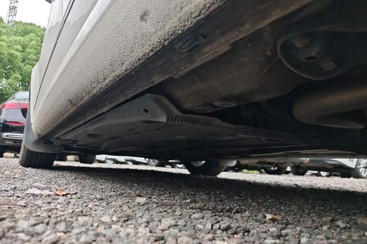 Used Skoda Octavia 2019 TSI230 DSG Luxury Edition Left Side Sill