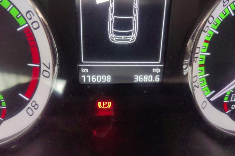 Used Skoda Octavia 2019 TSI280 DSG SmartDrive Luxury Edition China VI Odometer Close Up