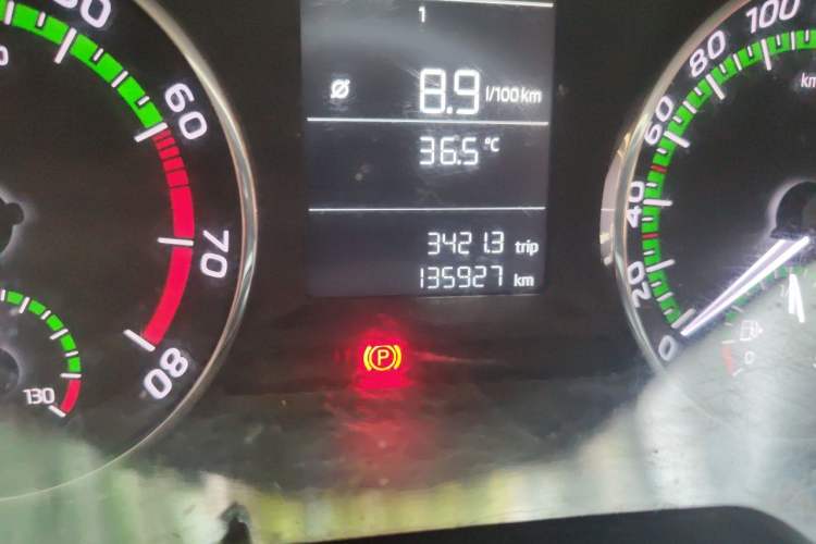 Used Skoda Octavia 2019 TSI230 DSG SmartDrive Comfort Edition China V Standard Odometer Close Up