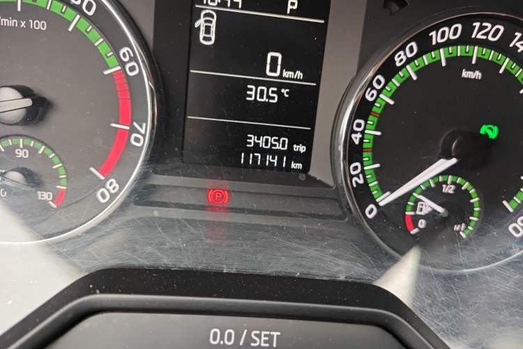 Used Skoda Octavia 2019 1.5L Automatic SmartDrive Comfort Edition China V Standard Odometer Close Up
