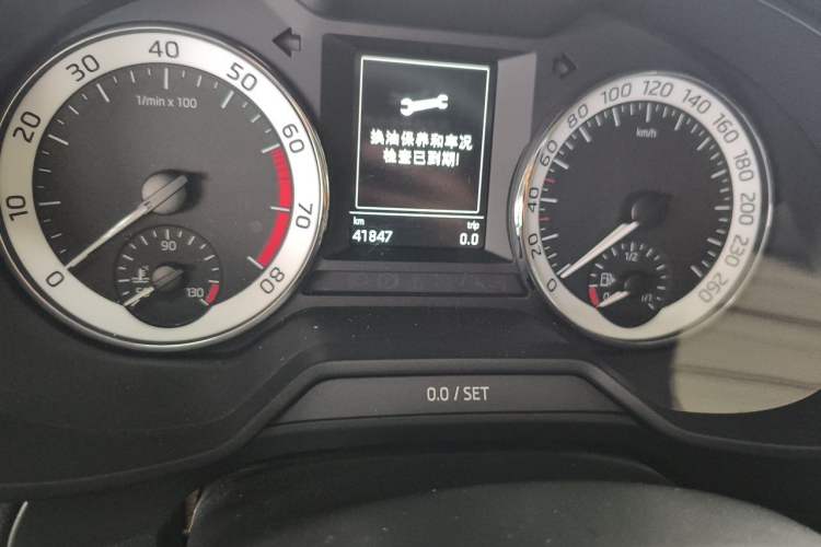 Used Skoda Octavia 2019 TSI280 DSG Luxury Edition Odometer Close Up