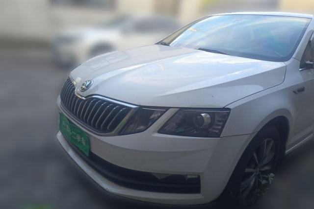 Skoda Octavia 2019 1.5L Automatic SmartDrive Comfort Edition China VI Standard usata