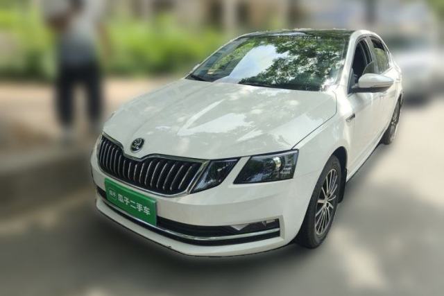 Used Skoda Octavia 2019 1.5L Automatic Smart Drive Luxury Edition China VI Standard