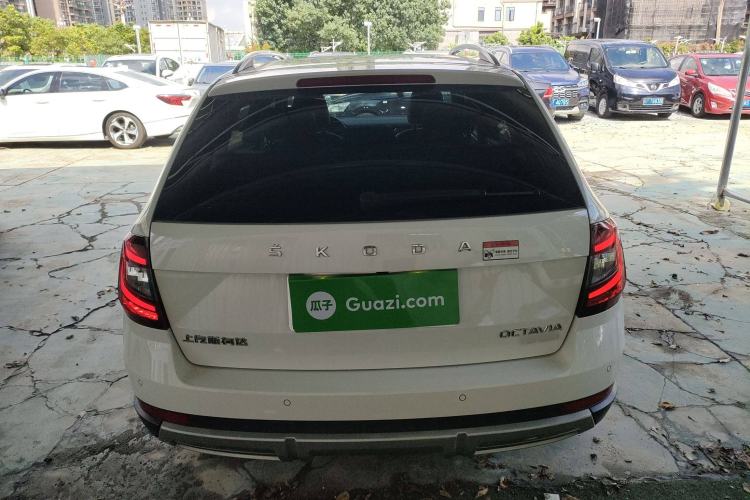 Used Skoda Octavia 2019 TSI280 DSG Flagship Wagon China VI Standard Rear