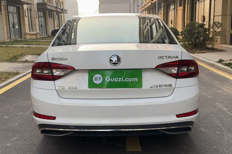 Used Skoda Octavia 2019 TSI230 DSG Luxury Edition Rear