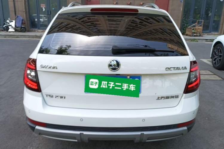Used Skoda Octavia 2019 TSI230 DSG Luxury Edition Station Wagon China V Standard Rear