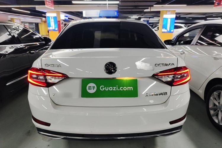 Used Skoda Octavia 2019 TSI230 DSG Luxury Edition Rear