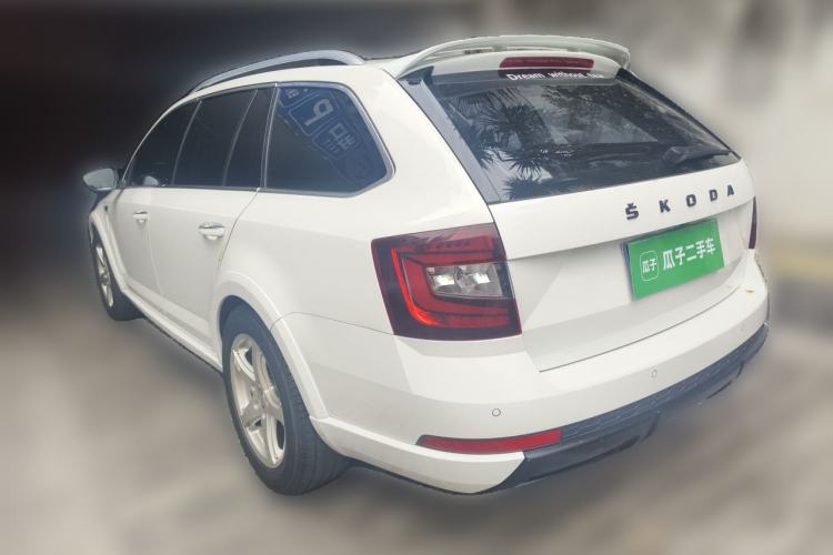 Used Skoda Octavia 2019 TSI280 DSG Luxury Edition Station Wagon China VI Standard Rear Left 45 Deg