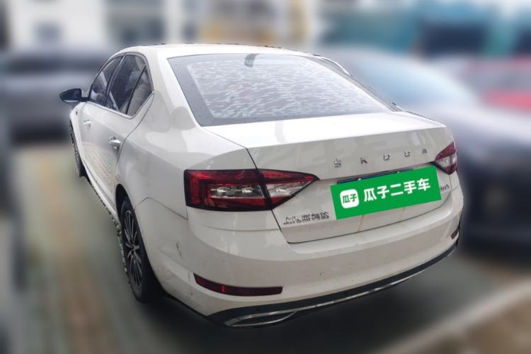 Used Skoda Octavia 2019 1.5L Automatic Smart Drive Luxury Edition China VI Standard Rear Left 45 Deg