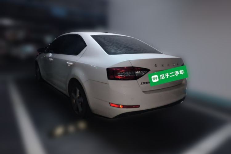 Used Skoda Octavia 2019 1.5L Manual Standard Edition China VI Rear Left 45 Deg