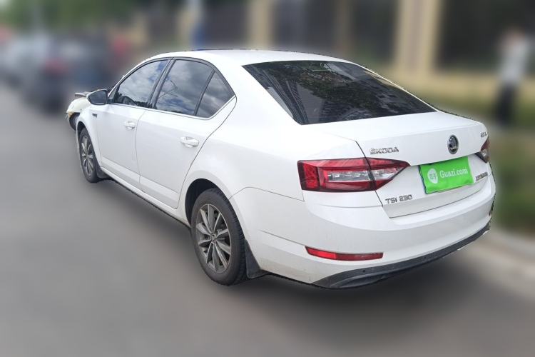 Used Skoda Octavia 2019 TSI230 DSG Comfort Edition Rear Left 45 Deg