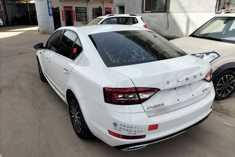 Used Skoda Octavia 2019 1.5L Automatic Smart Drive Luxury Edition China VI Standard Rear Left 45 Deg