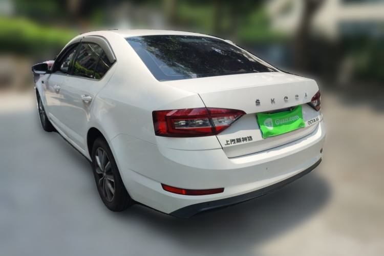 Used Skoda Octavia 2019 1.5L Automatic SmartDrive Comfort Edition China VI Standard Rear Left 45 Deg