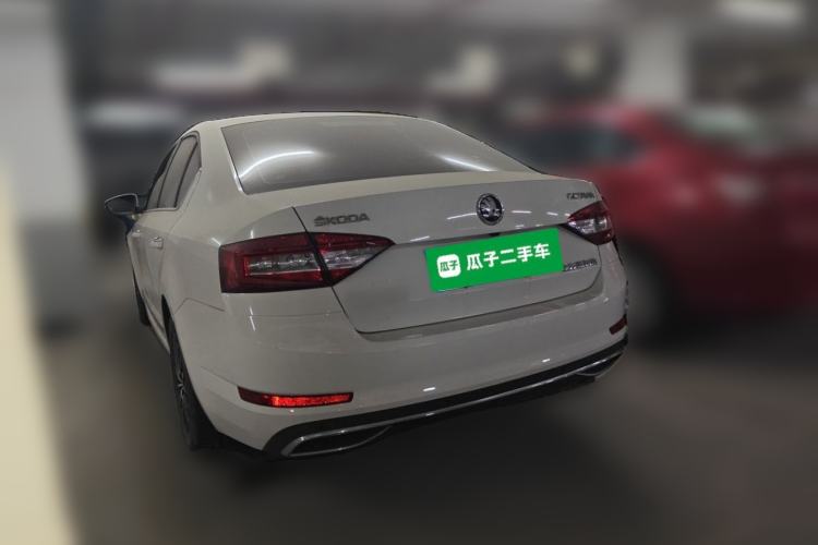 Used Skoda Octavia 2019 TSI230 DSG Luxury Edition Rear Left 45 Deg