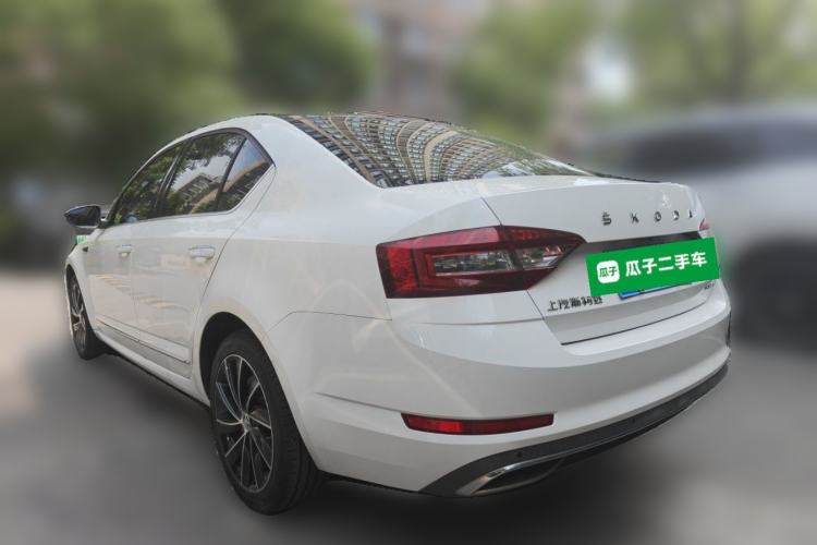 Used Skoda Octavia 2019 TSI280 DSG SmartDrive Luxury Edition China VI Rear Left 45 Deg