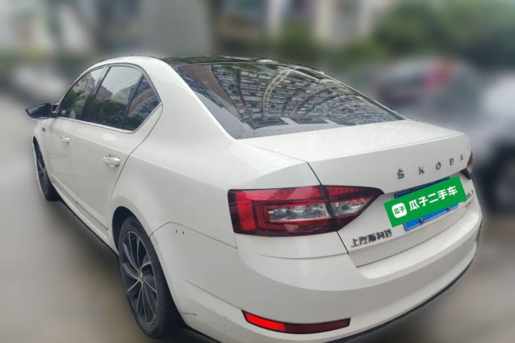 Used Skoda Octavia 2019 TSI280 DSG SmartDrive Luxury Edition China VI Rear Left 45 Deg