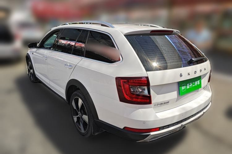 Used Skoda Octavia 2019 TSI280 DSG Luxury Edition Station Wagon China VI Standard Rear Left 45 Deg