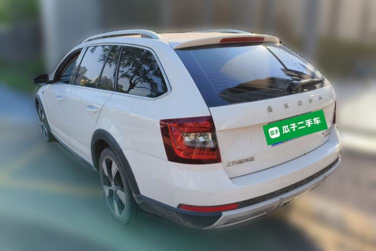 Used Skoda Octavia 2019 TSI280 DSG Luxury Edition Station Wagon China VI Standard Rear Left 45 Deg