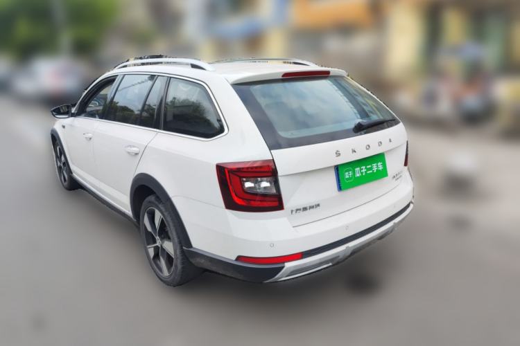Used Skoda Octavia 2019 TSI280 DSG Luxury Edition Station Wagon China VI Standard Rear Left 45 Deg