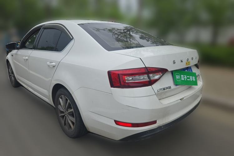 Used Skoda Octavia 2019 1.5L Automatic SmartDrive Comfort Edition China VI Standard Rear Left 45 Deg