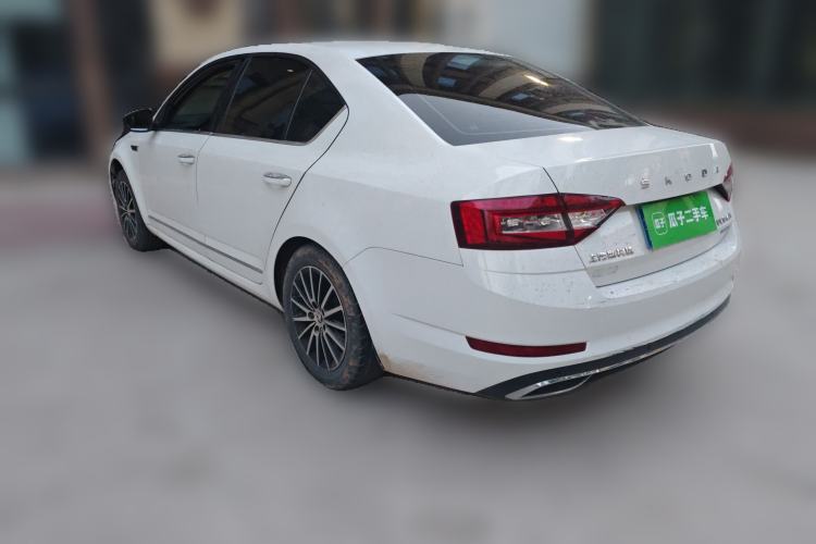 Used Skoda Octavia 2019 TSI230 DSG SmartDrive Luxury Edition China VI Rear Left 45 Deg
