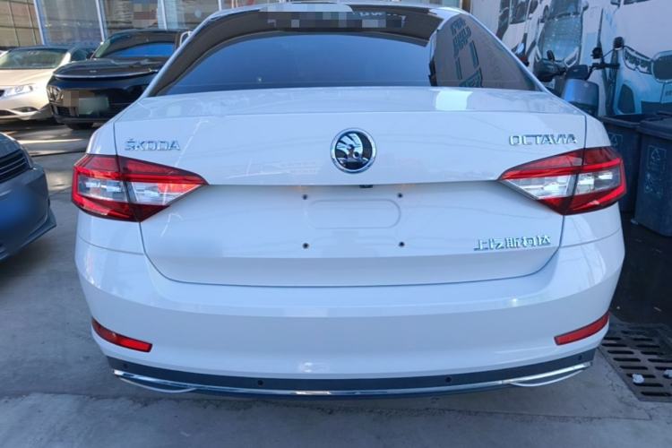 Used Skoda Octavia 2019 TSI230 DSG Luxury Edition Rear