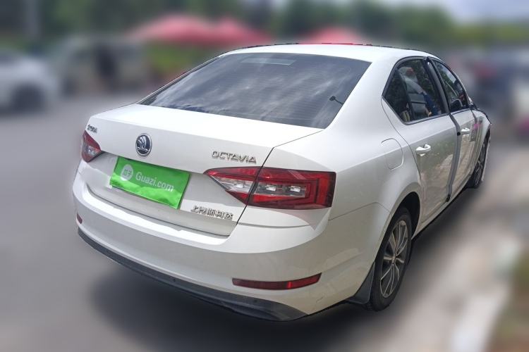 Used Skoda Octavia 2019 TSI230 DSG Comfort Edition Rear Right 45 Deg