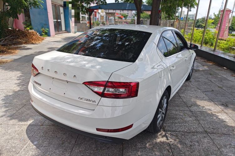 Used Skoda Octavia 2019 1.5L Automatic SmartDrive Comfort Edition China V Standard Rear Right 45 Deg