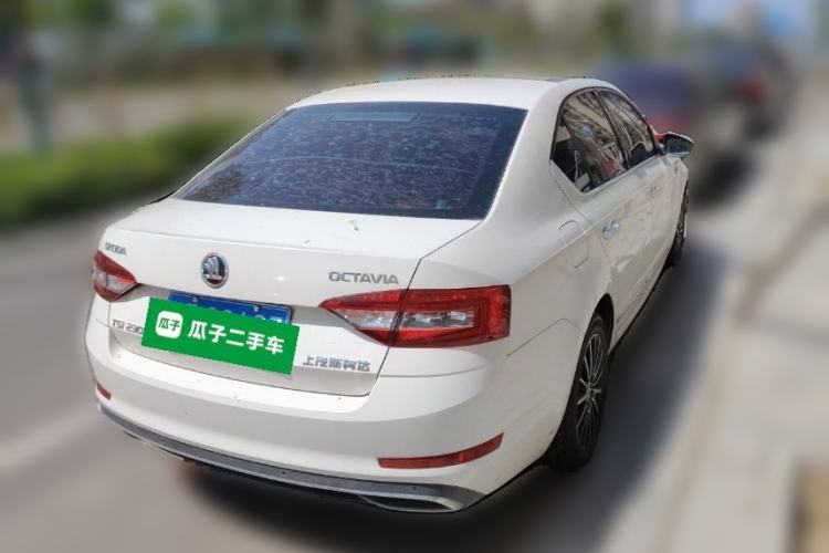 Used Skoda Octavia 2019 TSI230 DSG Luxury Edition Rear Right 45 Deg
