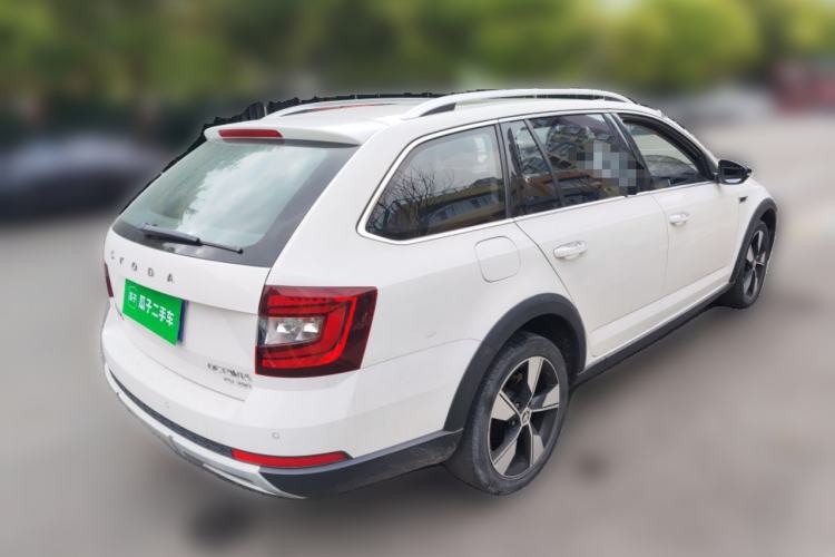 Used Skoda Octavia 2019 TSI280 DSG Luxury Edition Station Wagon China VI Standard Rear Right 45 Deg