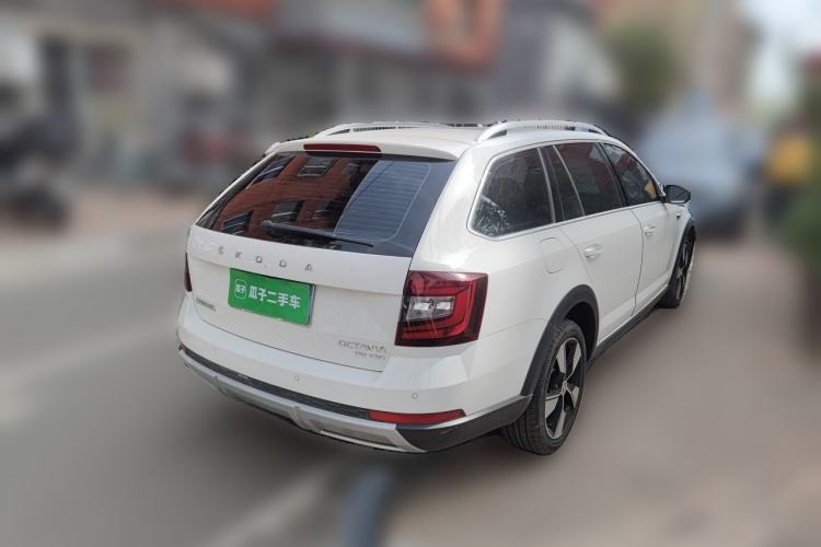 Used Skoda Octavia 2019 TSI280 DSG Luxury Edition Station Wagon China VI Standard Rear Right 45 Deg