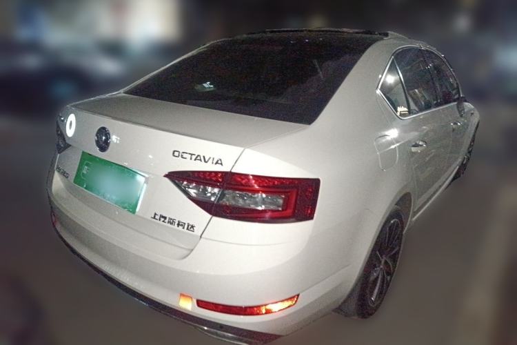 Used Skoda Octavia 2019 TSI280 DSG SmartDrive Luxury Edition China VI Rear Right 45 Deg