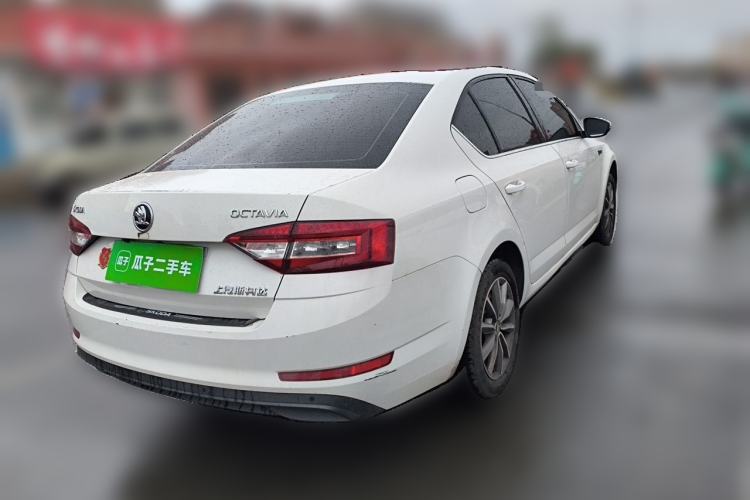 Used Skoda Octavia 2019 1.5L Automatic Comfort Edition Rear Right 45 Deg