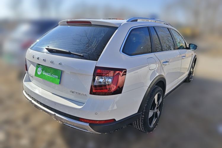Used Skoda Octavia 2019 TSI280 DSG Luxury Edition Station Wagon China VI Standard Rear Right 45 Deg