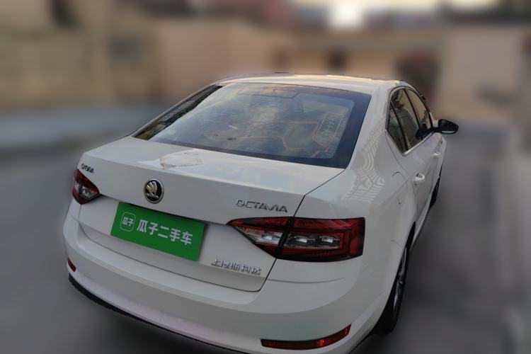 Used Skoda Octavia 2019 1.5L Automatic SmartDrive Comfort Edition China V Standard Rear Right 45 Deg