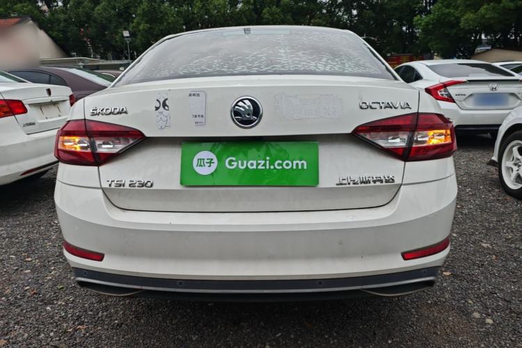 Used Skoda Octavia 2019 TSI230 DSG Luxury Edition Rear