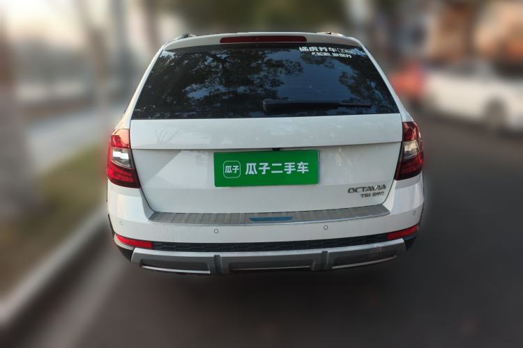 Used Skoda Octavia 2019 TSI280 DSG Luxury Edition Station Wagon China VI Standard Rear