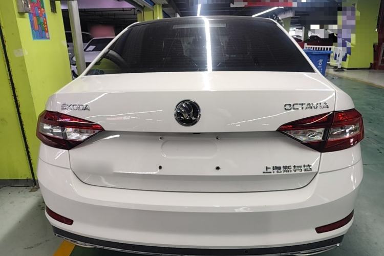 Used Skoda Octavia 2019 TSI280 DSG SmartDrive Luxury Edition China V Standard Rear