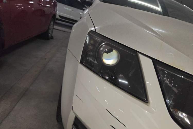 Used Skoda Octavia 2019 TSI230 DSG Luxury Edition Right Front Headlight