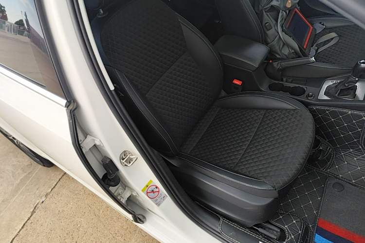 Used Skoda Octavia 2019 TSI230 DSG Luxury Edition Right Front Seat