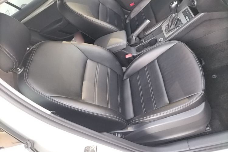 Used Skoda Octavia 2019 1.5L Automatic SmartDrive Comfort Edition China VI Standard Right Front Seat