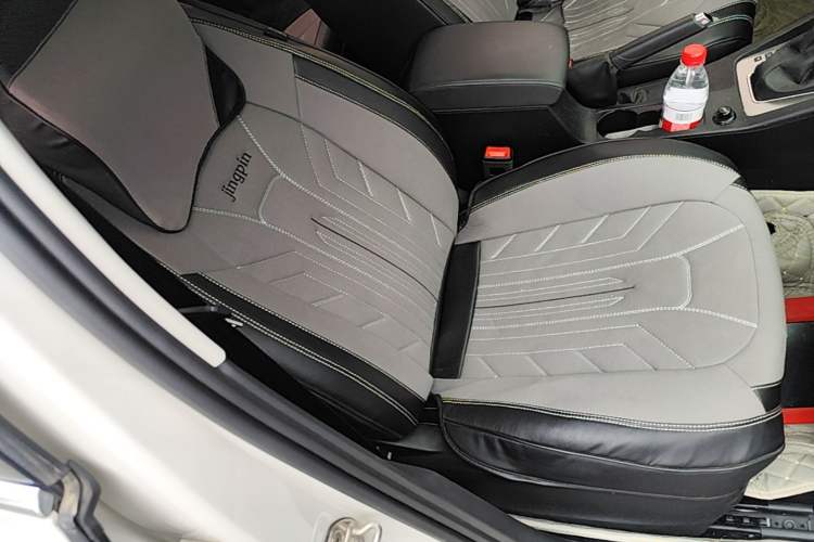 Used Skoda Octavia 2019 TSI230 DSG SmartDrive Luxury Edition China VI Right Front Seat