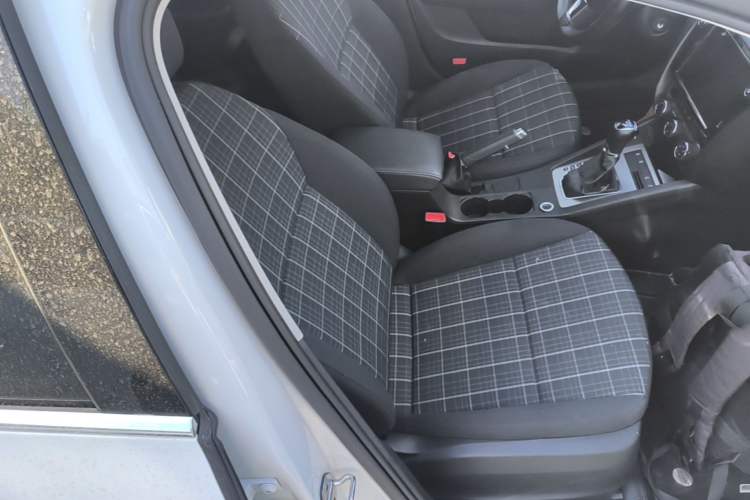 Used Skoda Octavia 2019 1.5L Automatic Comfort Edition Right Front Seat
