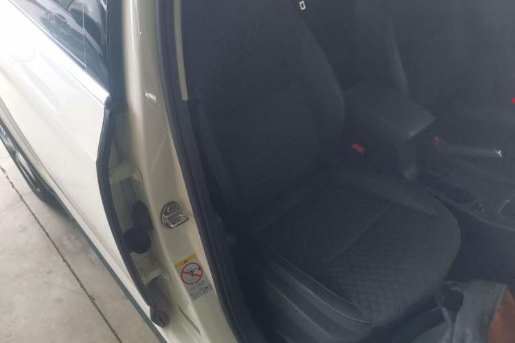 Used Skoda Octavia 2019 TSI280 DSG Luxury Edition Station Wagon China VI Standard Right Front Seat